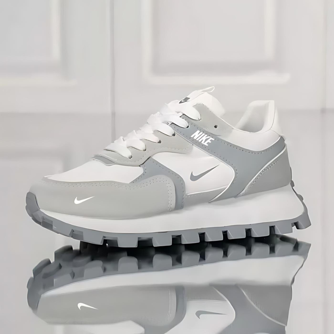 Nike - Trainers