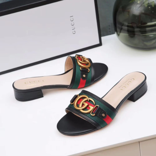 GG® – SANDALES 2025